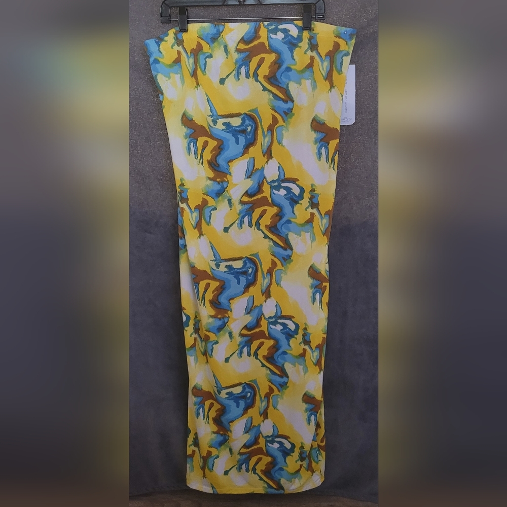 NEW Plus Size Strapless Bando Midi Dress.